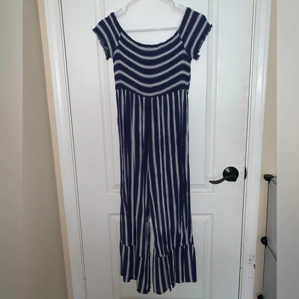Women’s Blue and White Striped Romper - Size Medium - Picture 6 of 6
